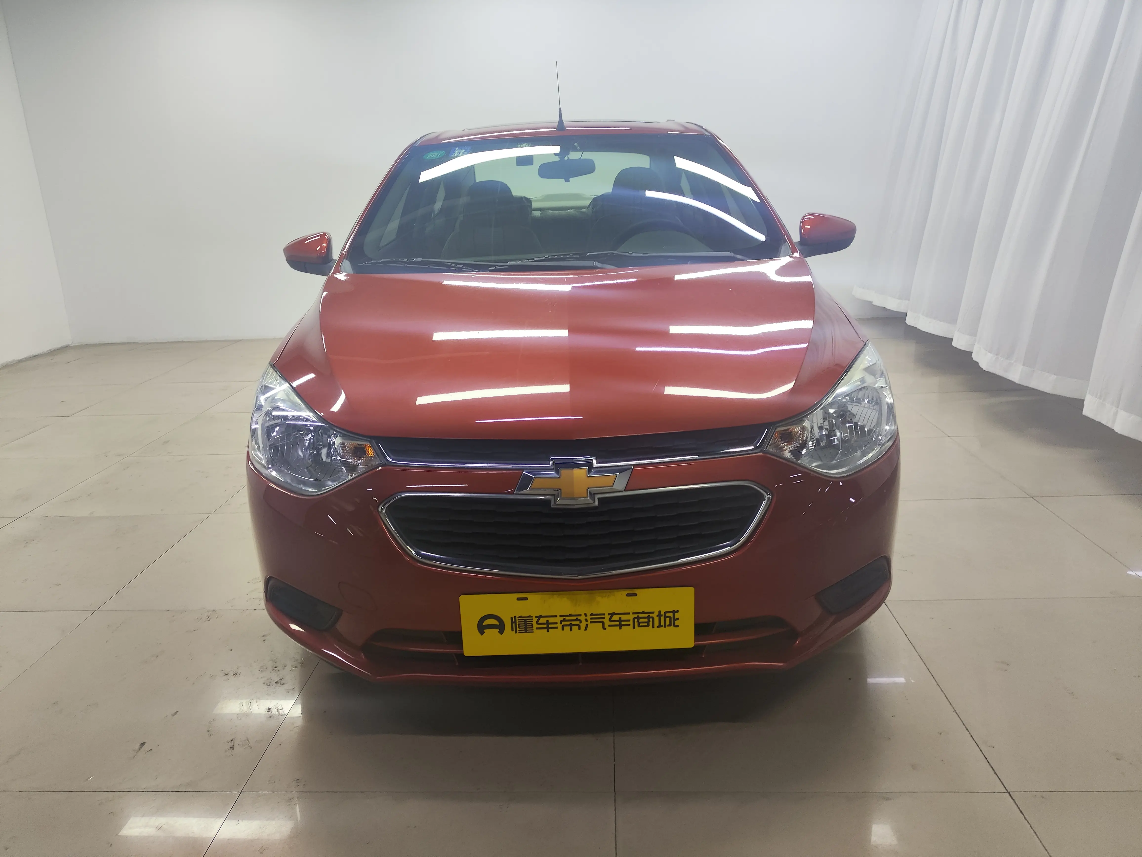 Chevrolet Sail  из Китая