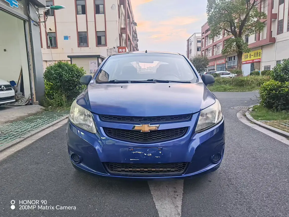 Chevrolet Sail  из Китая