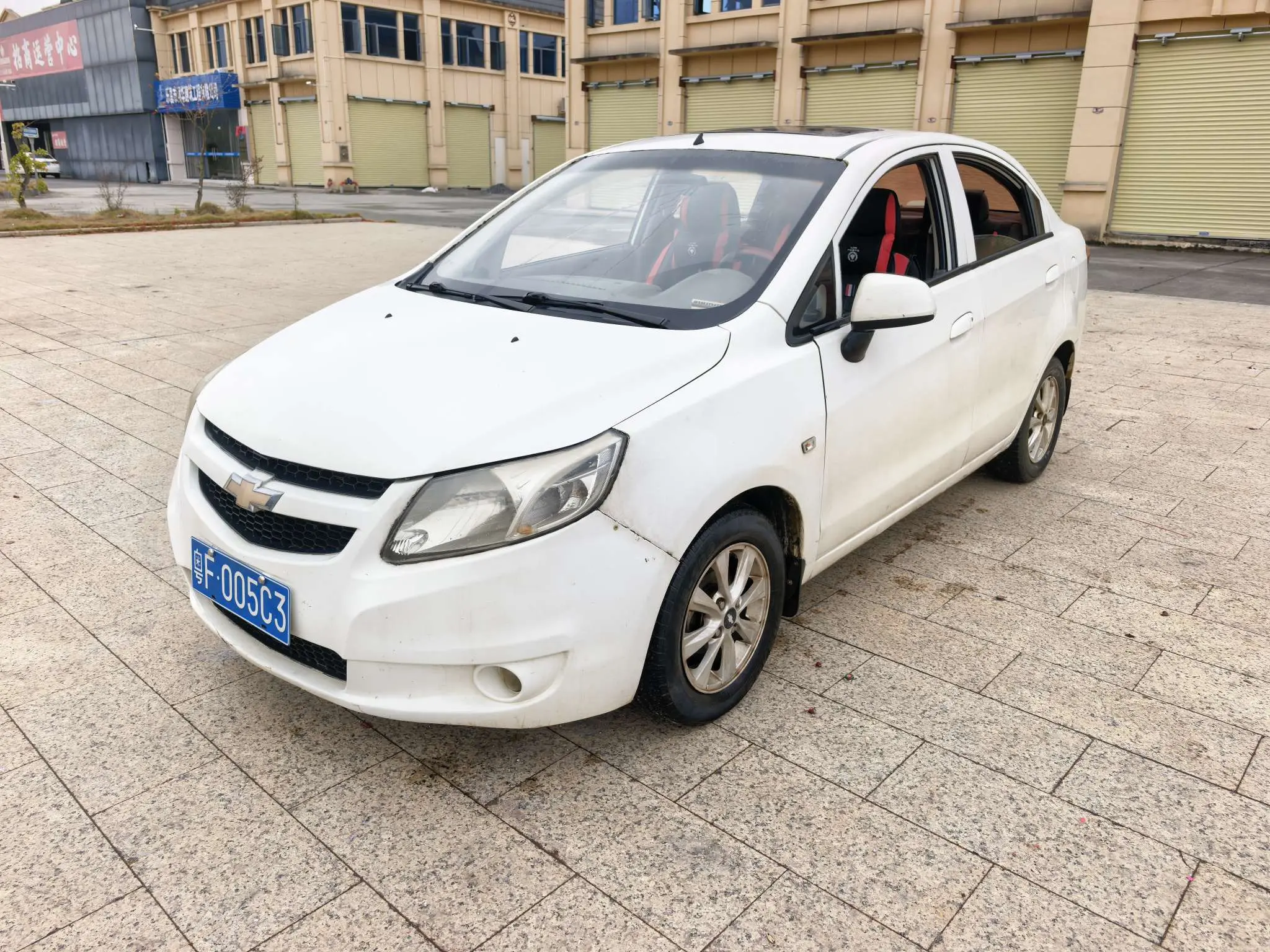 Chevrolet Sail  из Китая