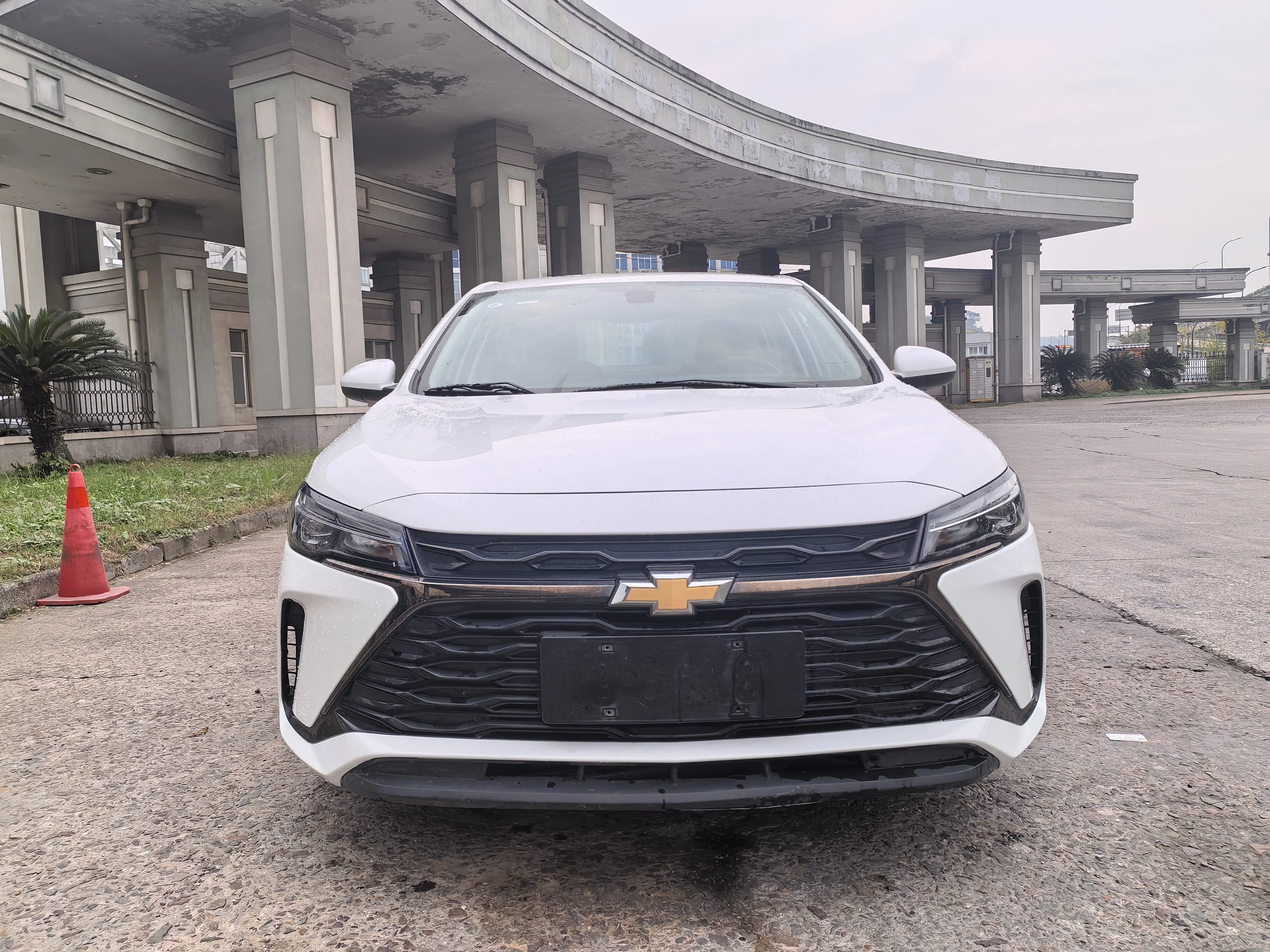 Chevrolet Monza (Cruze)  из Китая