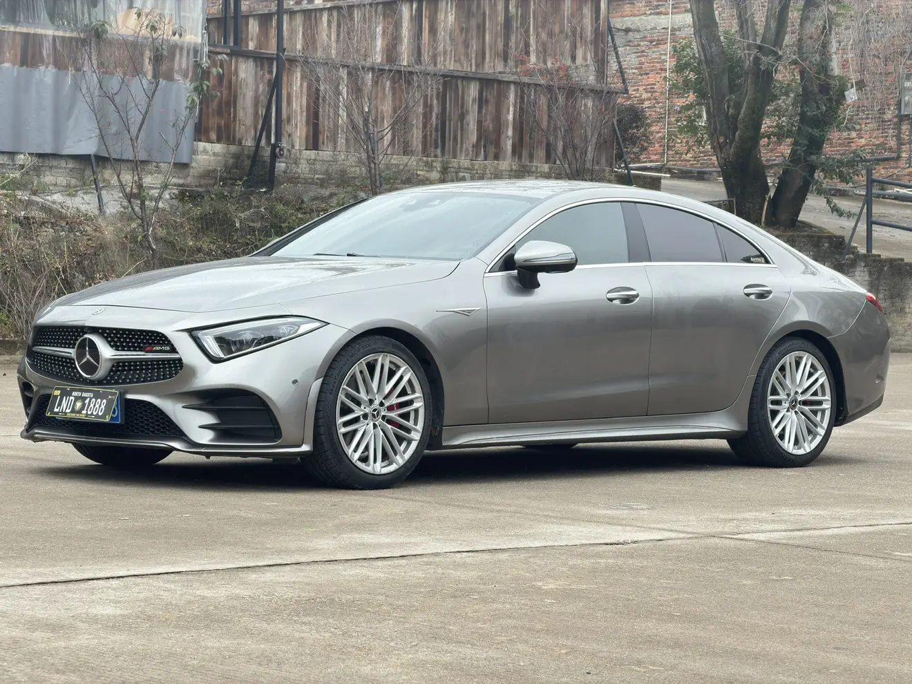 Mercedes-Benz Mercedes Benz CLS  из Китая