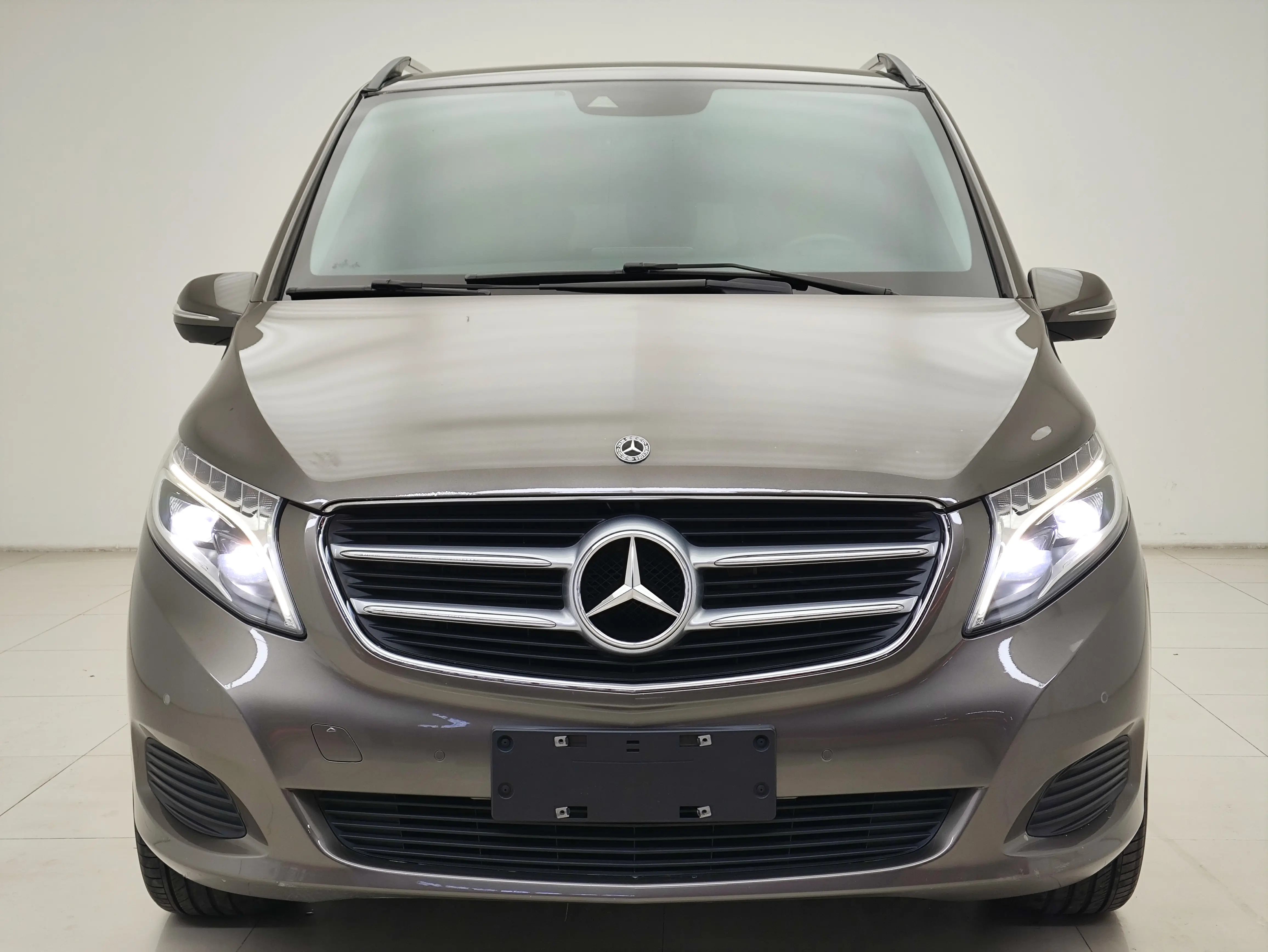 Mercedes-Benz Mercedes Benz V Class  из Китая