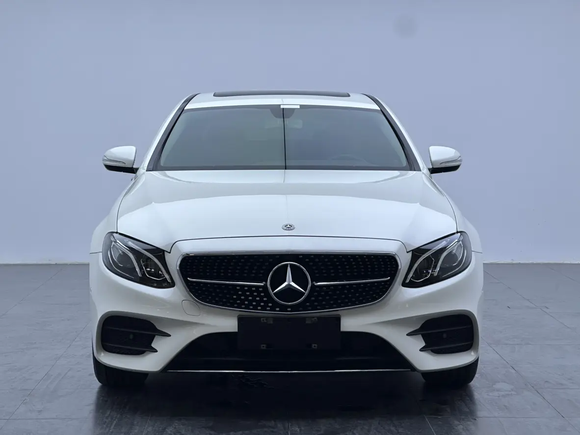 Mercedes-Benz E-Class  из Китая