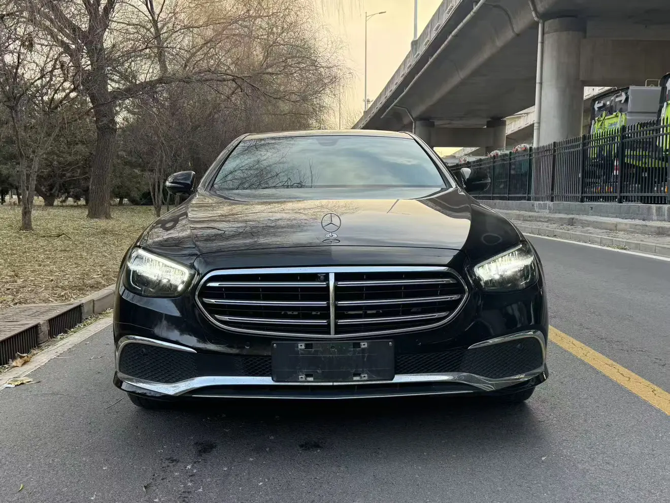 Mercedes-Benz E-Class  из Китая