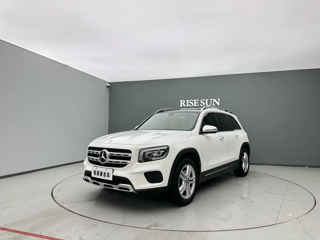 Mercedes-Benz GLB  из Китая