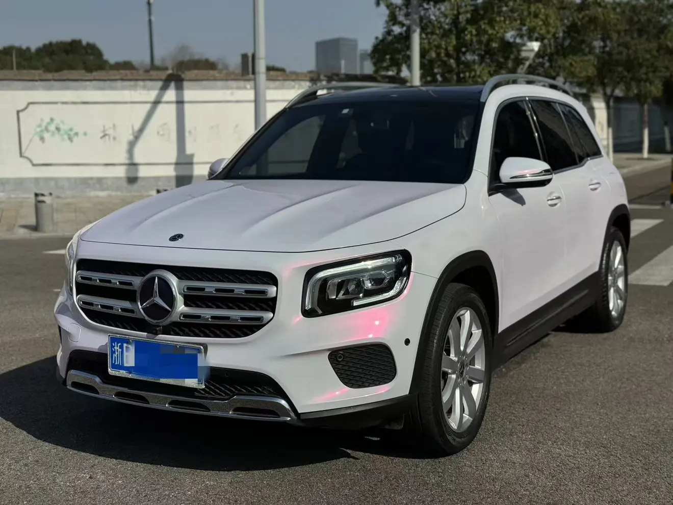 Mercedes-Benz GLB  из Китая