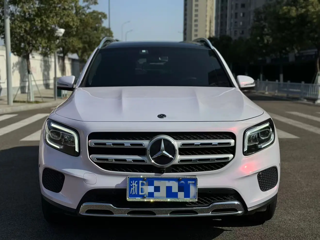 Mercedes-Benz GLB  из Китая
