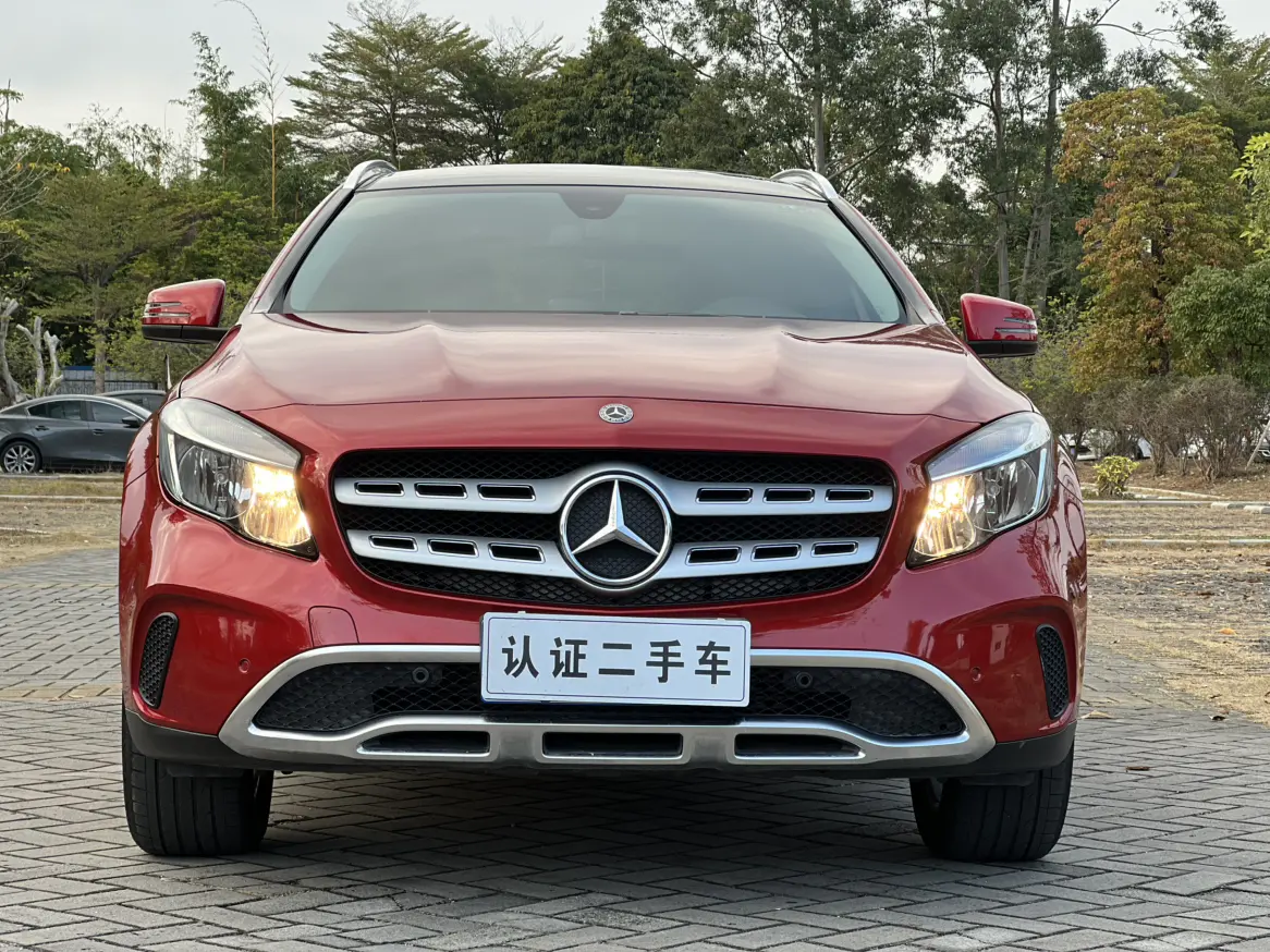 Mercedes-Benz GLA  из Китая