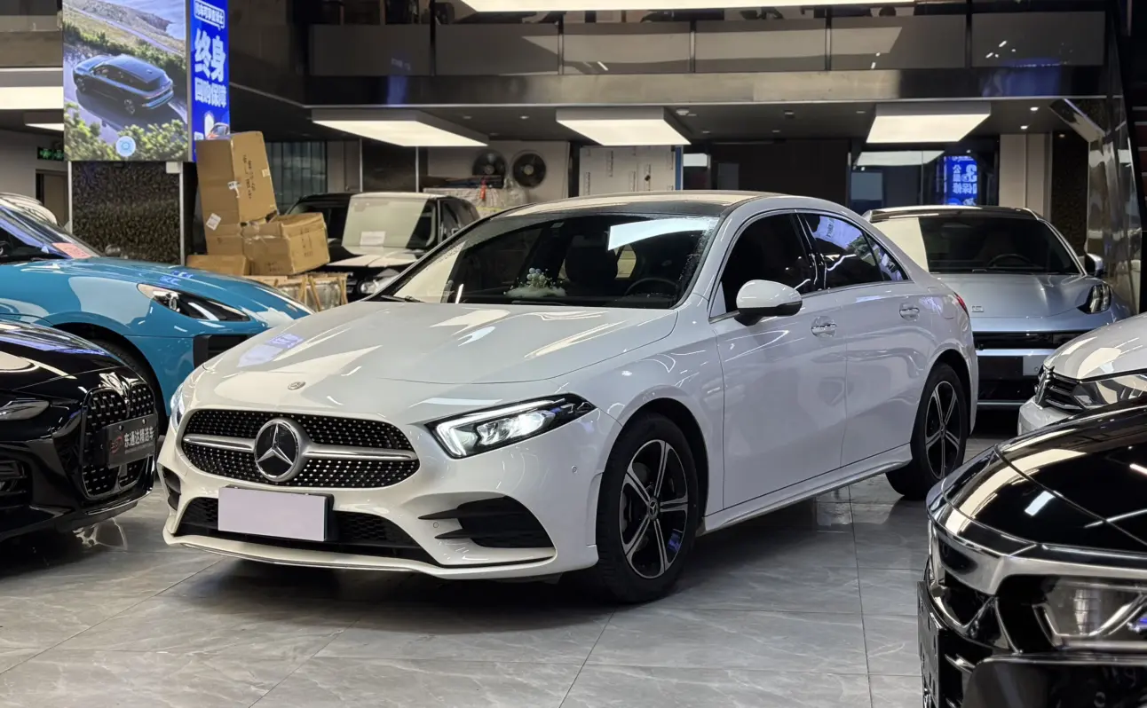Mercedes-Benz Mercedes Benz A Class  из Китая