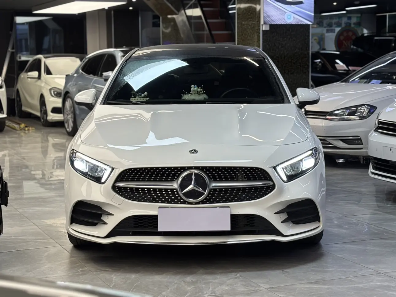 Mercedes-Benz Mercedes Benz A Class  из Китая