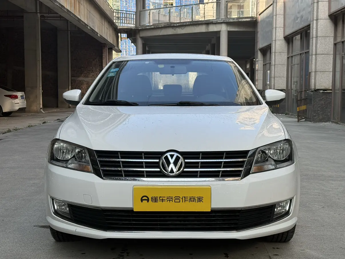 Volkswagen Langxing  из Китая