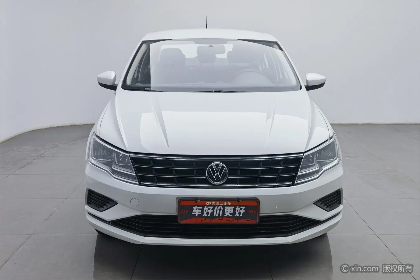 Volkswagen Jetta  из Китая