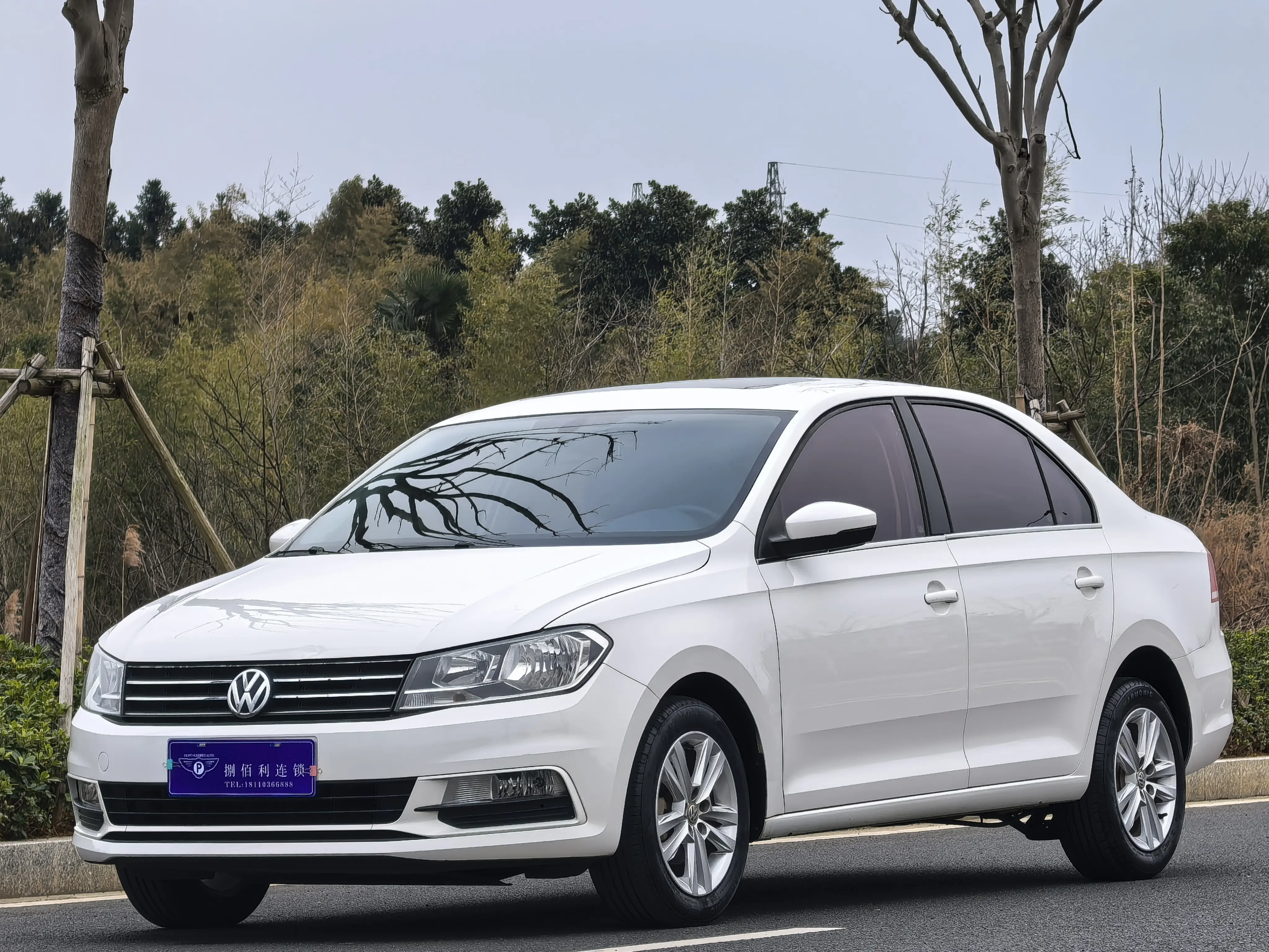 Volkswagen Santana  из Китая