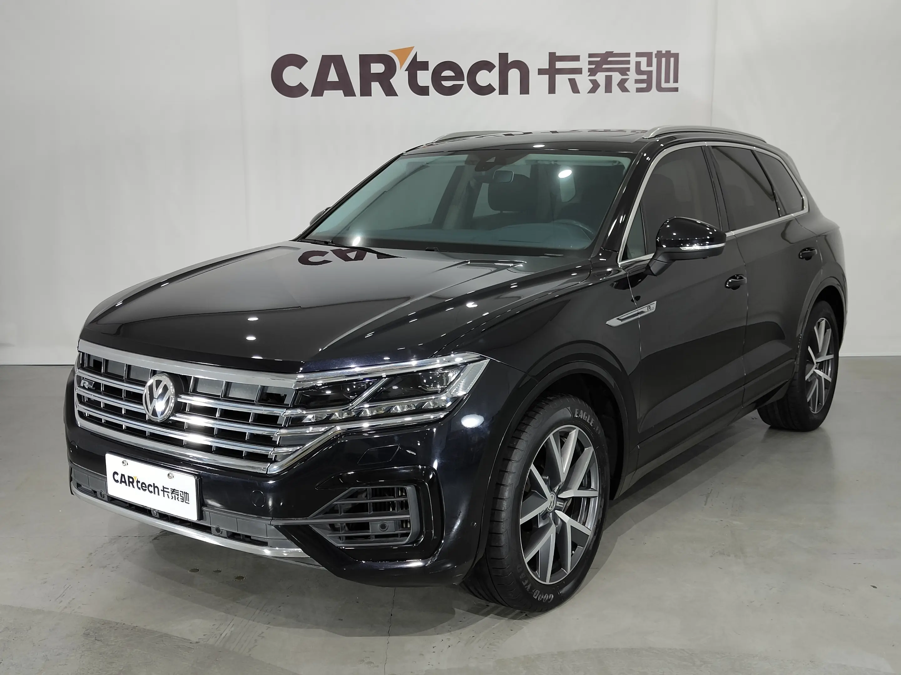 Volkswagen Touareg  из Китая