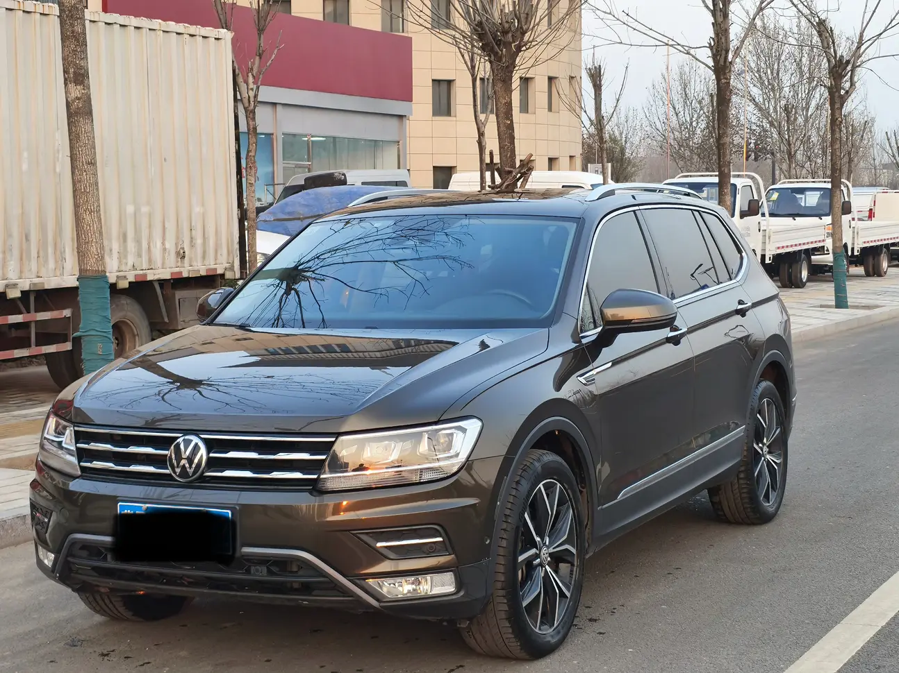 Volkswagen Tiguan L  из Китая