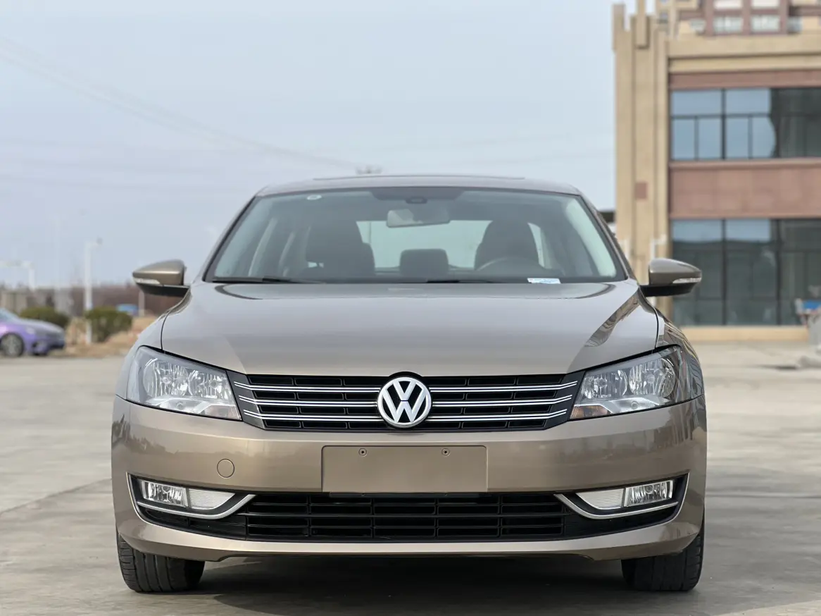 Volkswagen Passat  из Китая