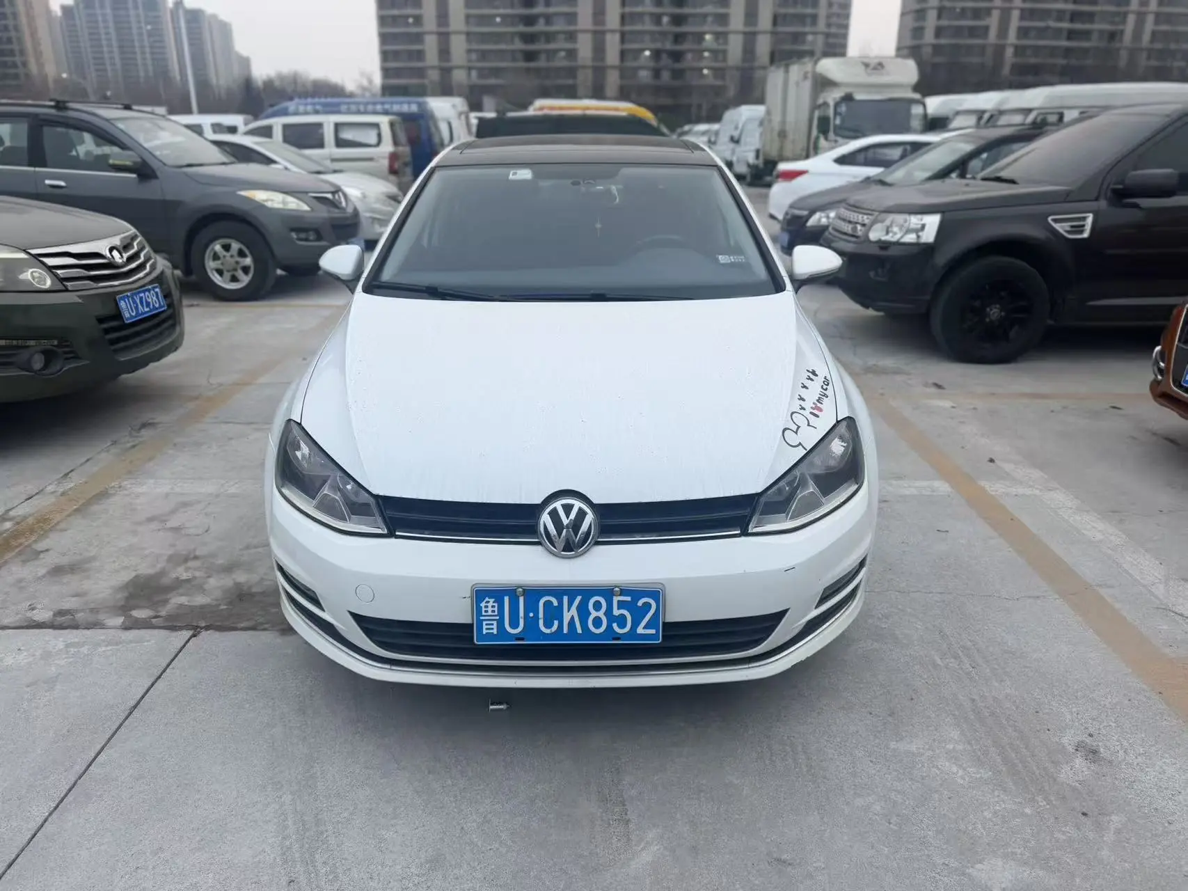 Volkswagen Golf  из Китая