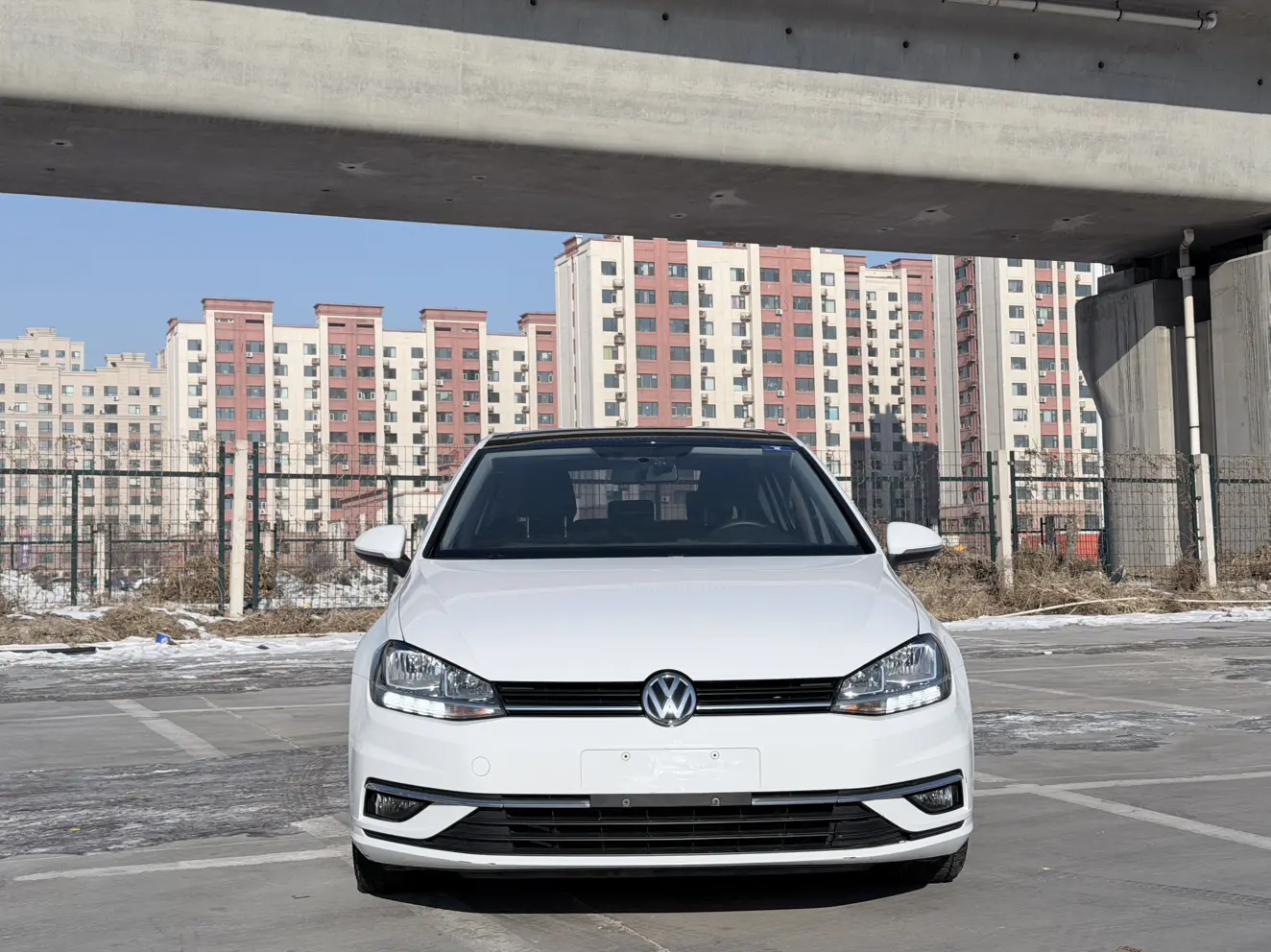 Volkswagen Golf  из Китая