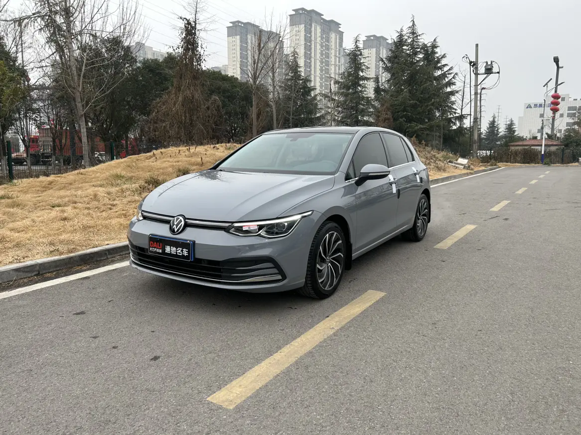 Volkswagen Golf  из Китая