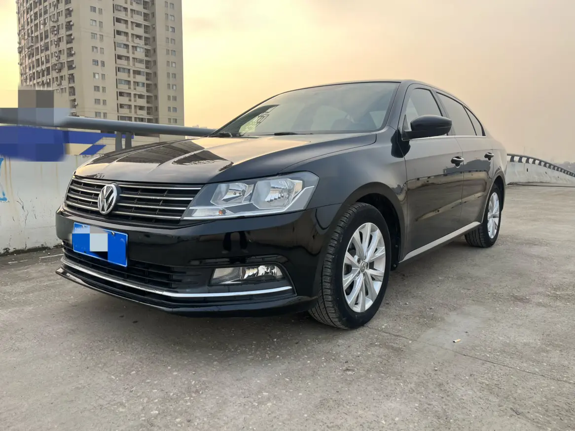 Volkswagen Lavida  из Китая
