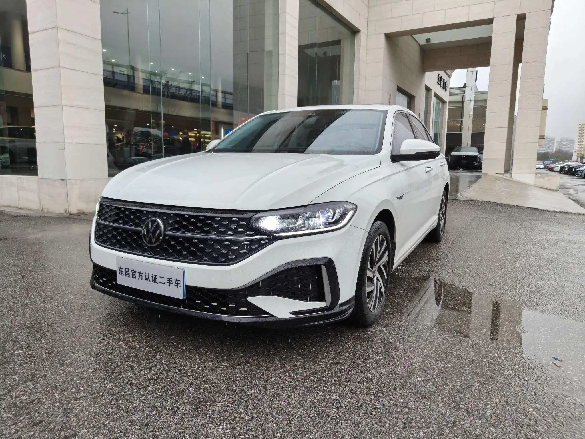 Volkswagen Lavida  из Китая