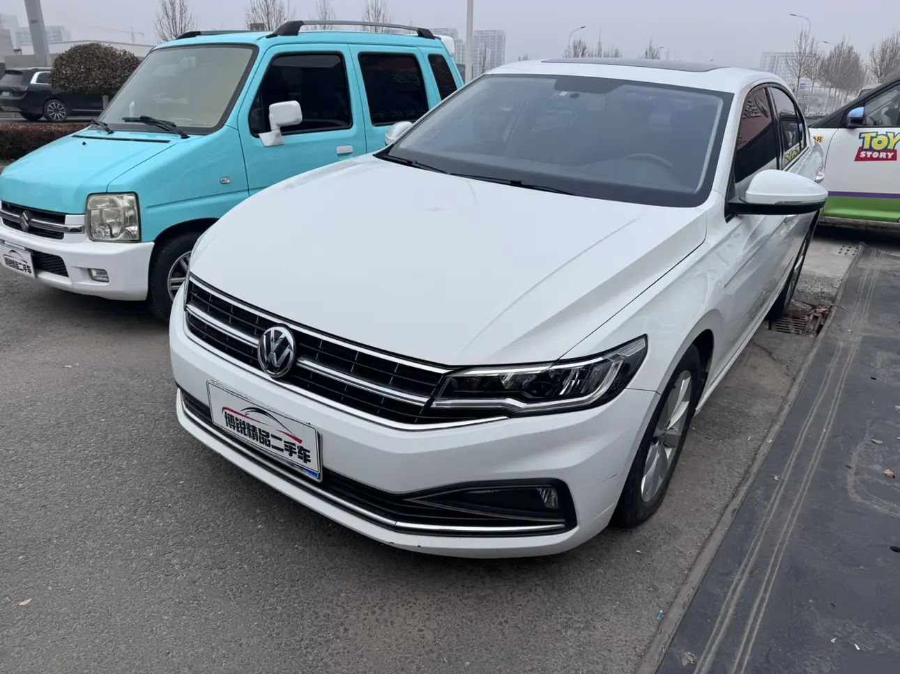 Volkswagen Bora  из Китая