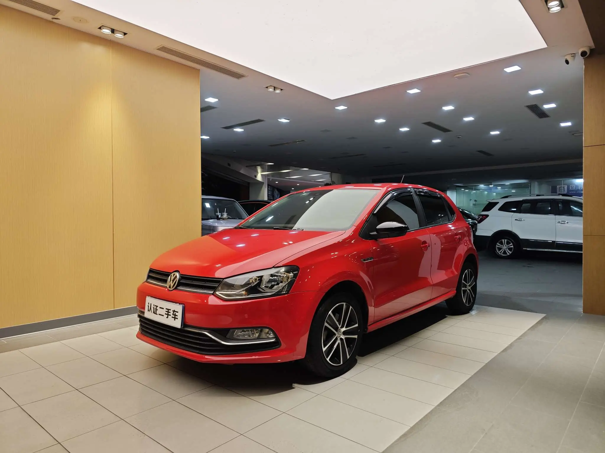 Volkswagen Polo  из Китая