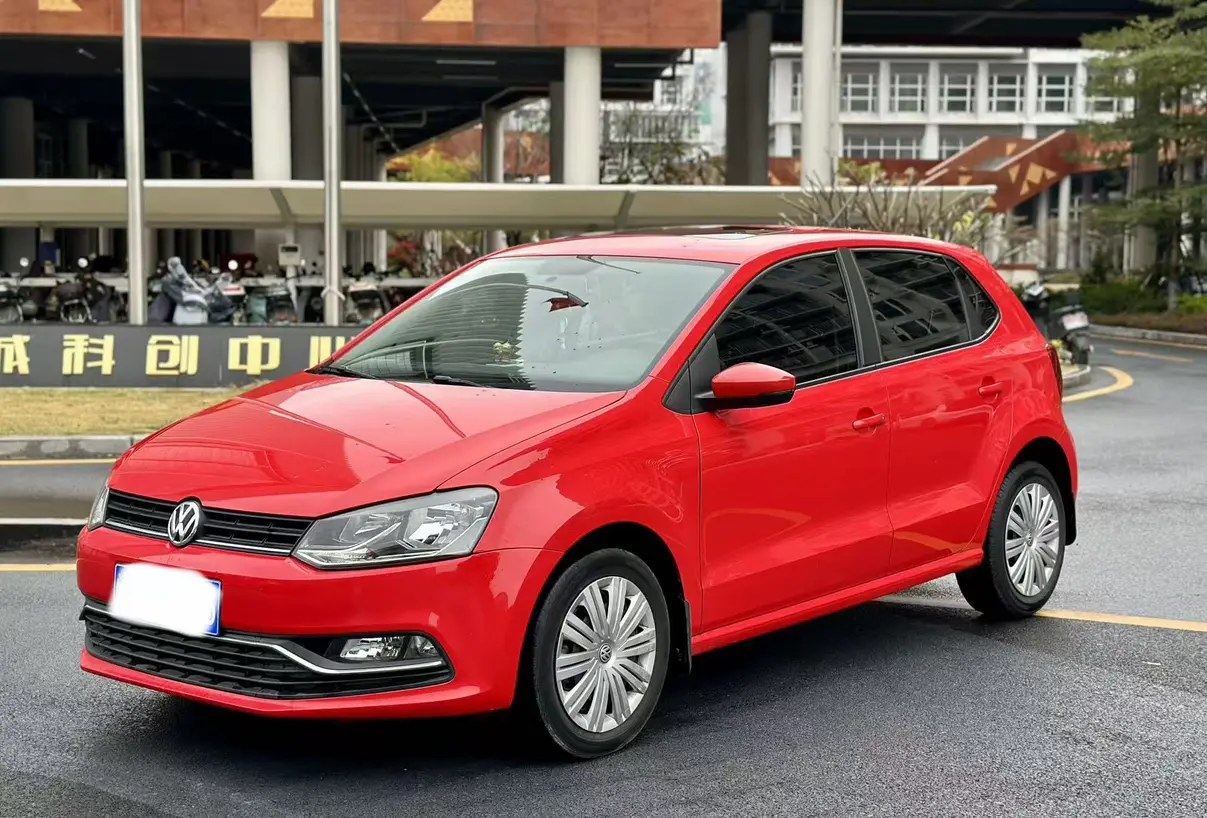 Volkswagen Polo  из Китая