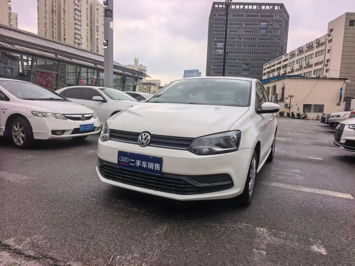 Volkswagen Polo  из Китая