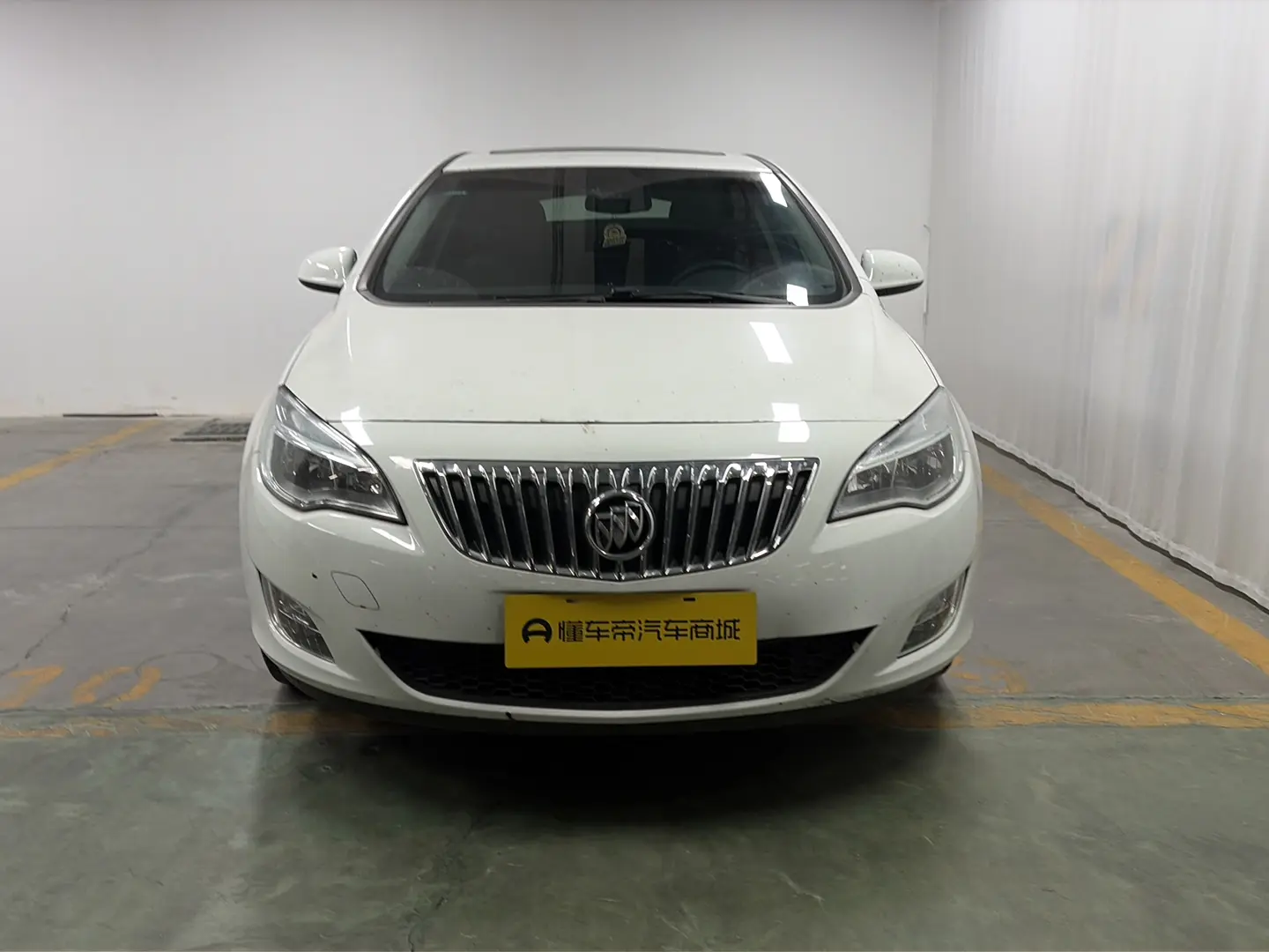 Buick Yinglang  из Китая