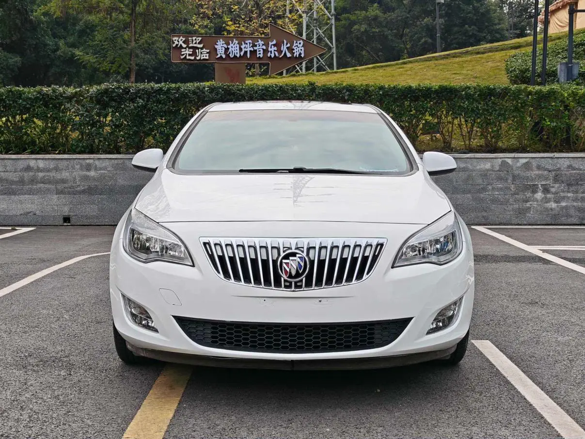 Buick Yinglang  из Китая