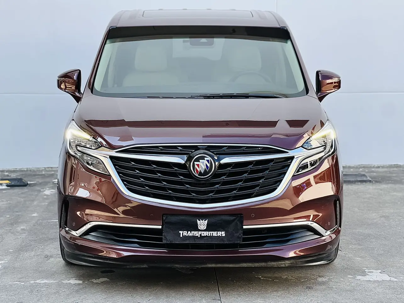 Buick GL8  из Китая