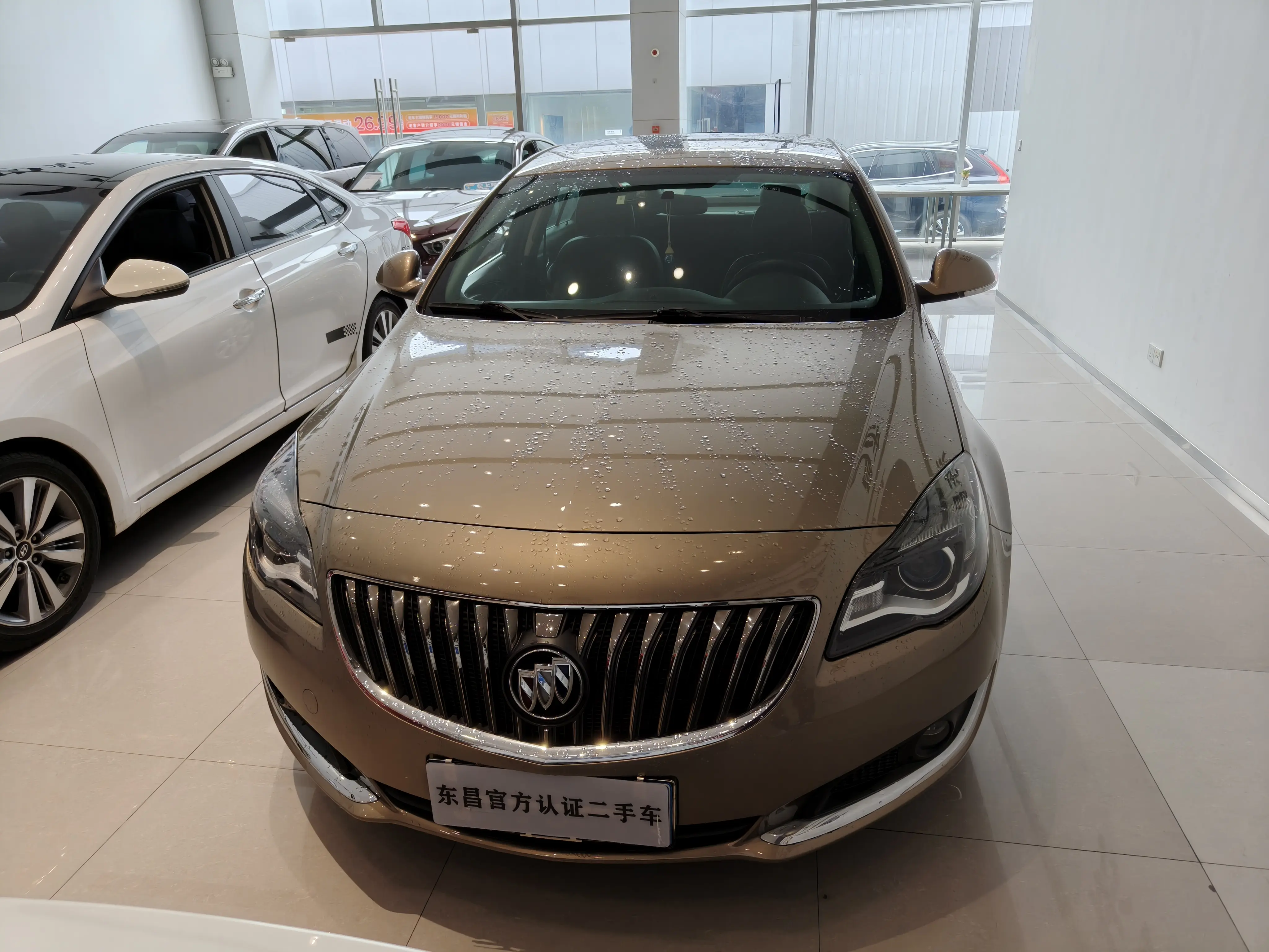 Buick Majesty  из Китая