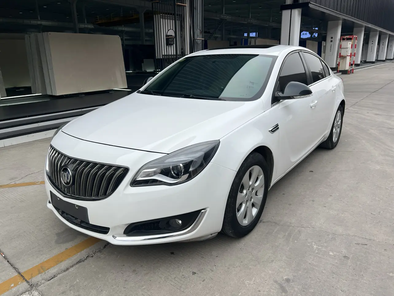 Buick Majesty  из Китая