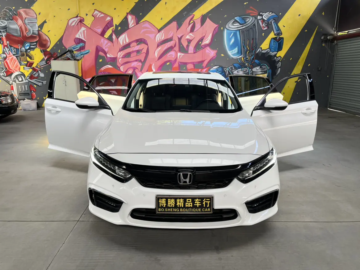 Honda Inspire (Yingshipai)  из Китая