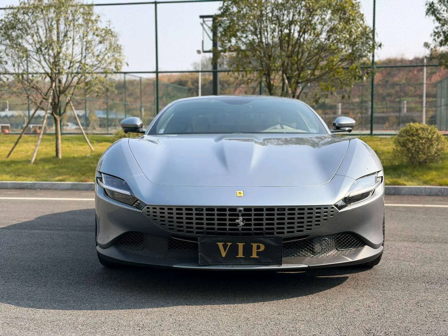 Ferrari Roma  из Китая