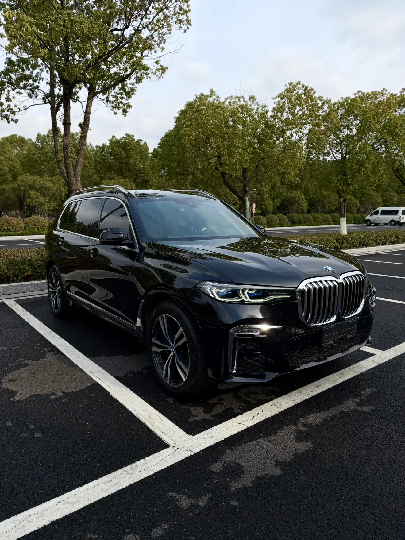 BMW X7  из Китая