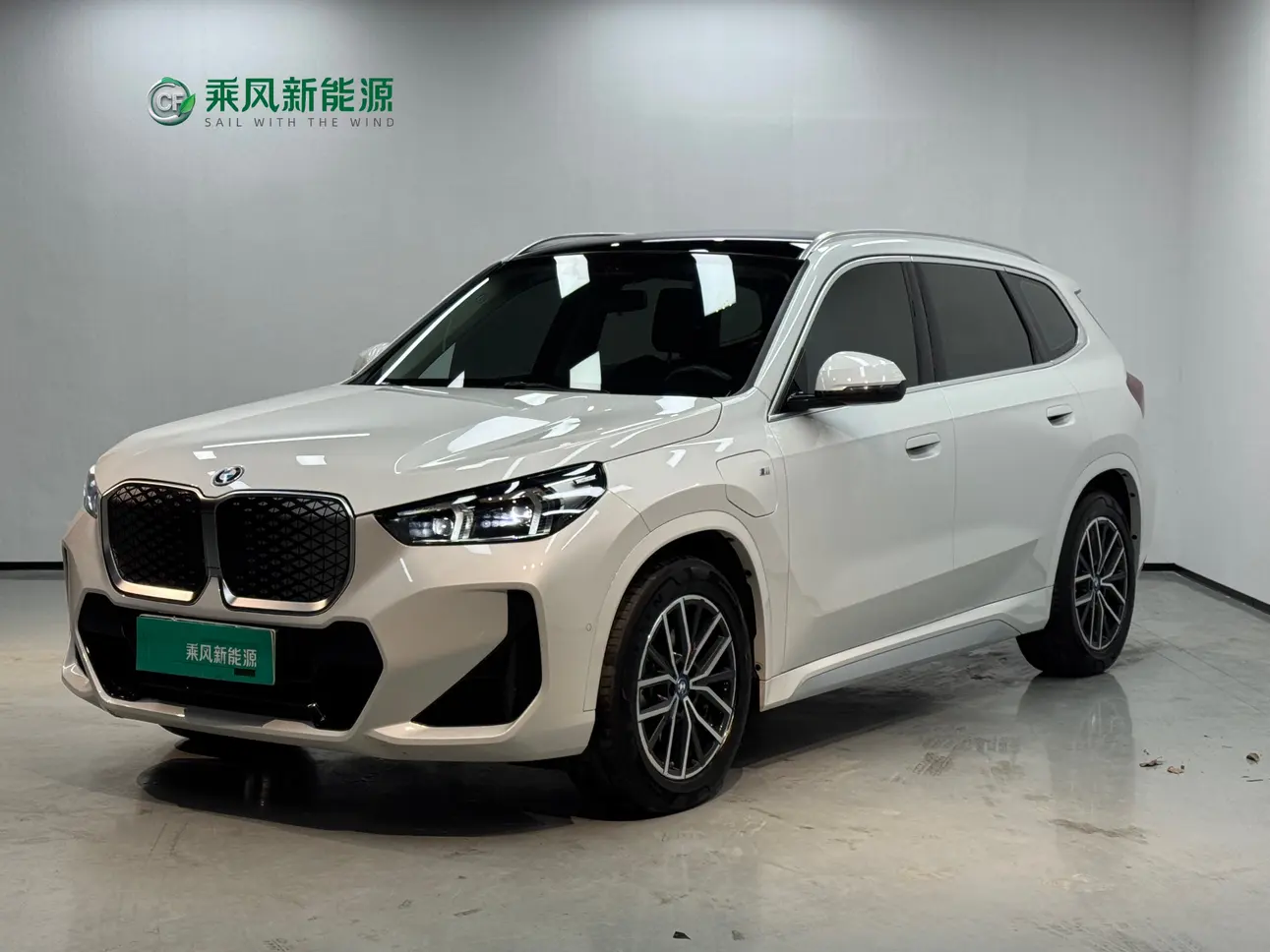 BMW iX1  из Китая