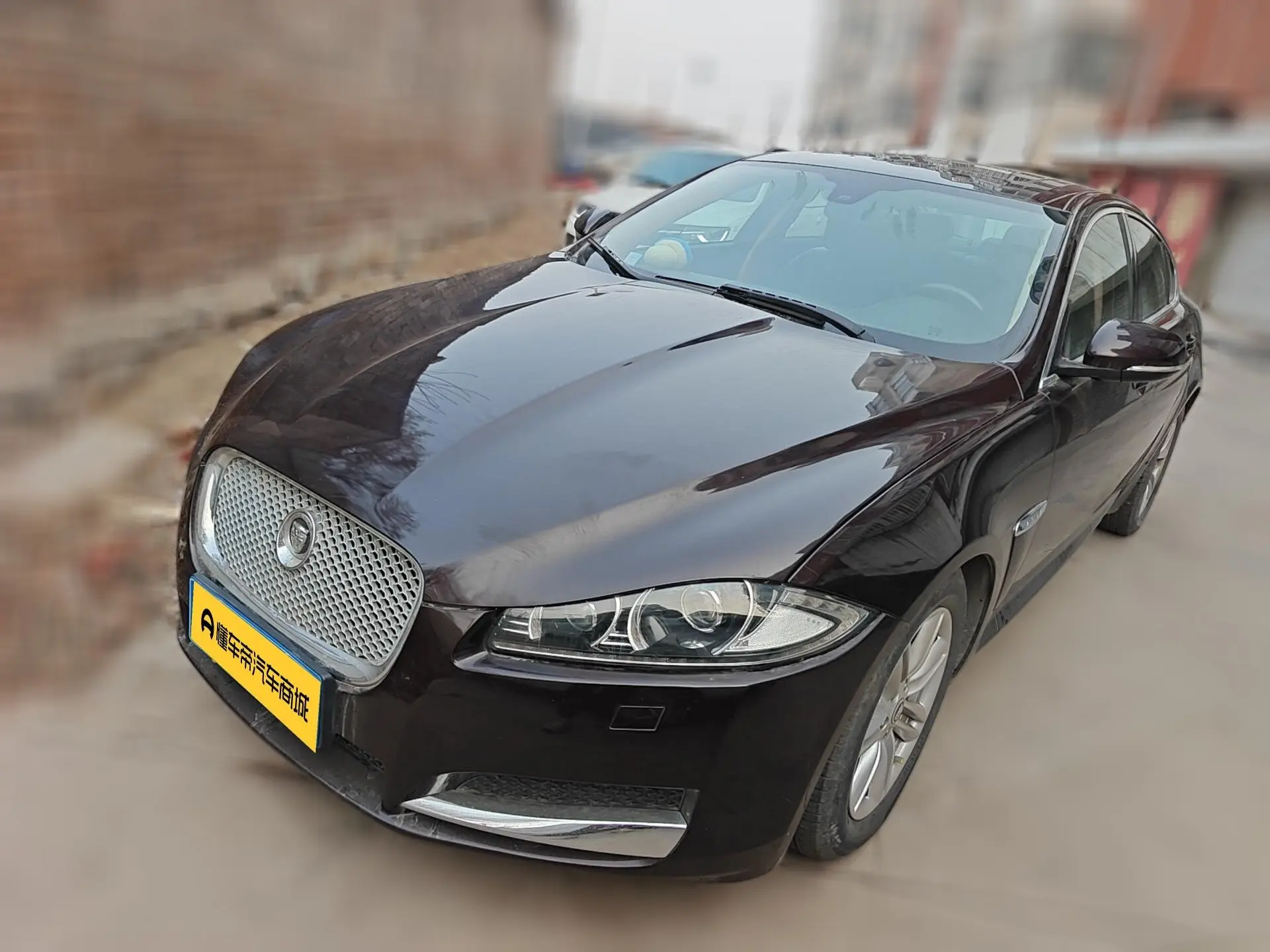 Jaguar XF  из Китая
