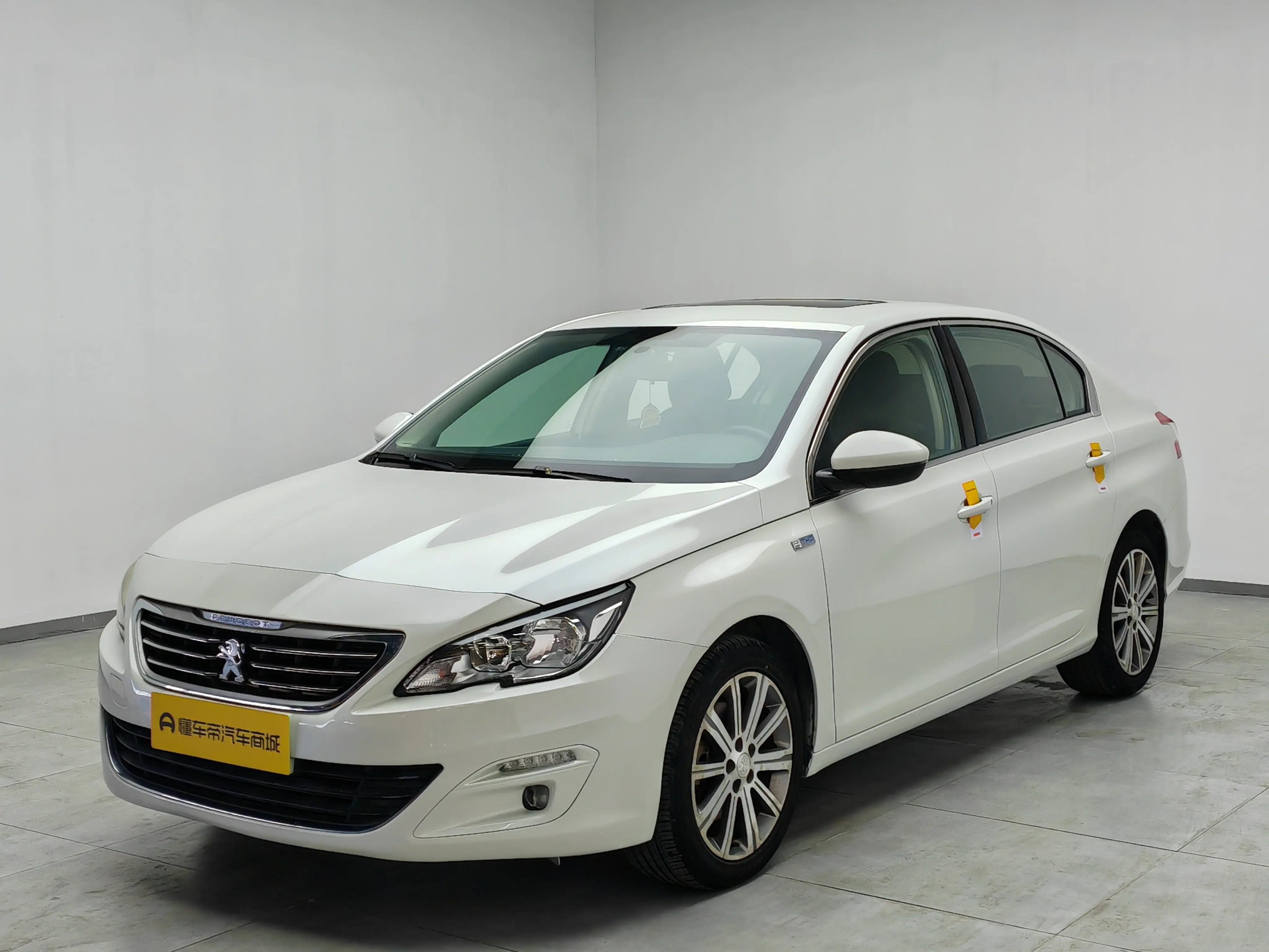 Peugeot 408  из Китая