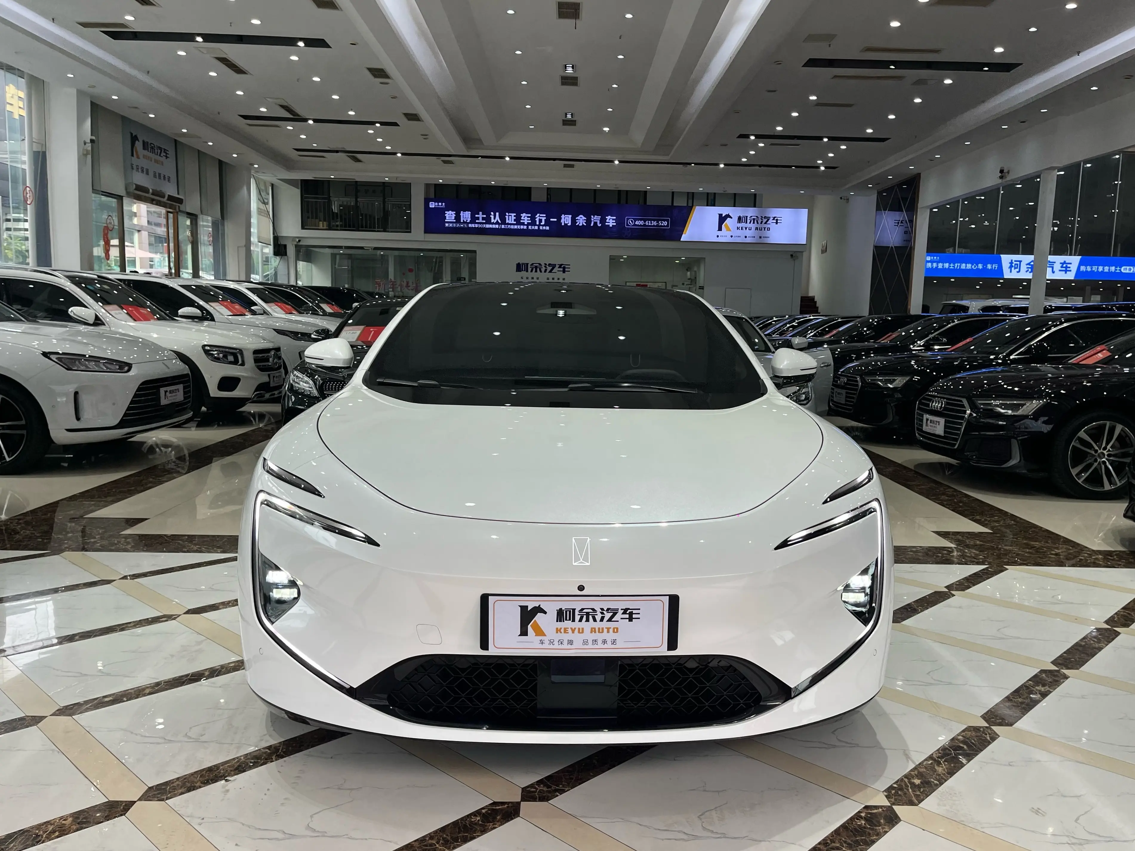 AVATR 12  из Китая