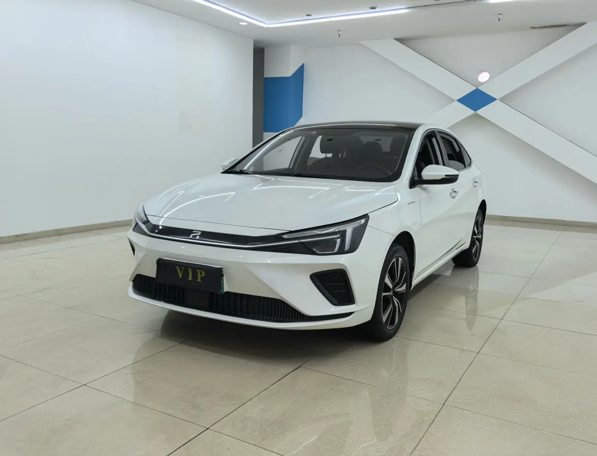 Rising Auto Feifan ER6  из Китая