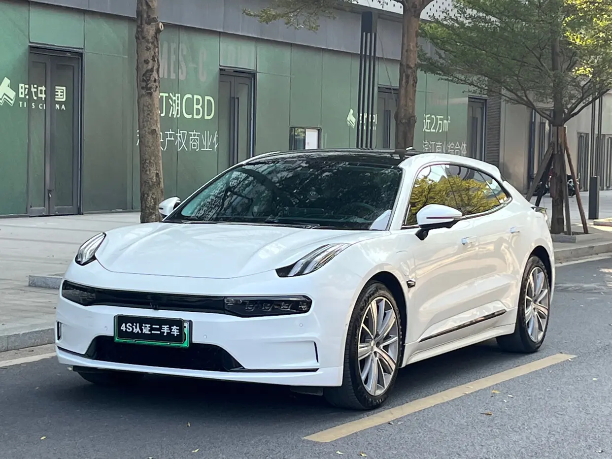 ZEEKR 001  из Китая