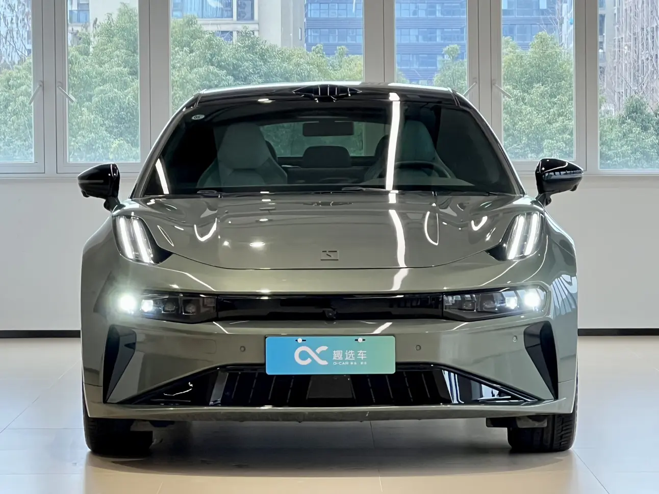 ZEEKR 001  из Китая