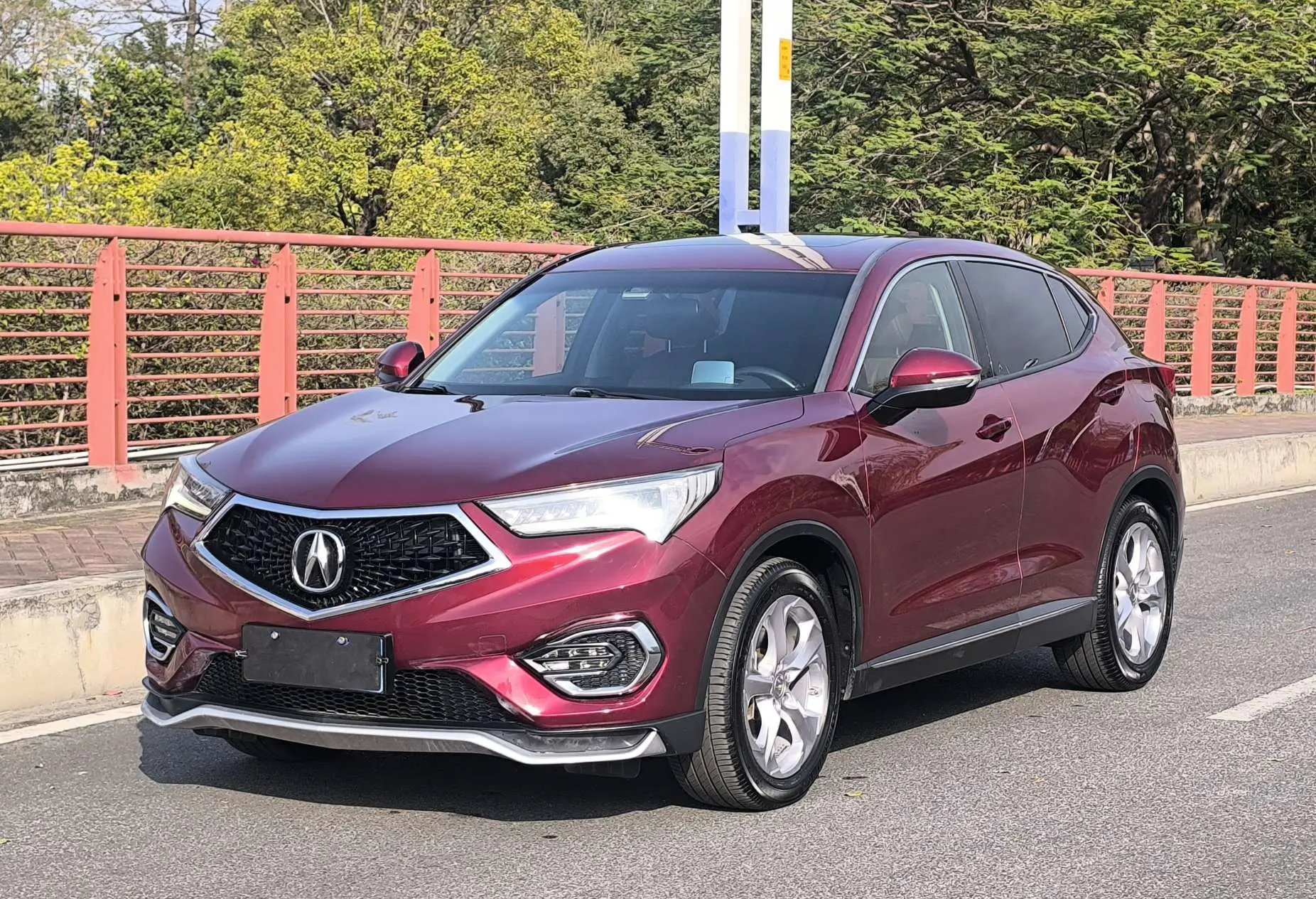 Acura CDX  из Китая