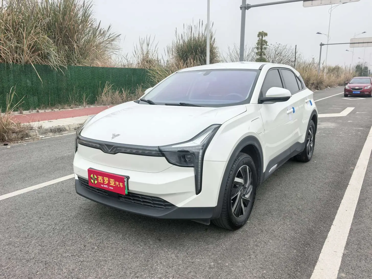 NETA NezhaU  из Китая