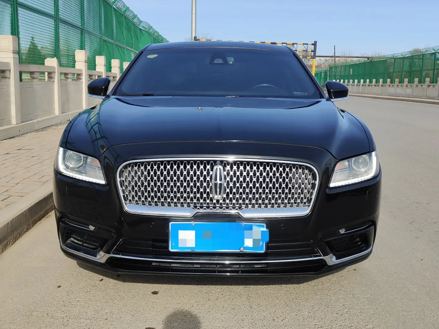 Lincoln Continental  из Китая