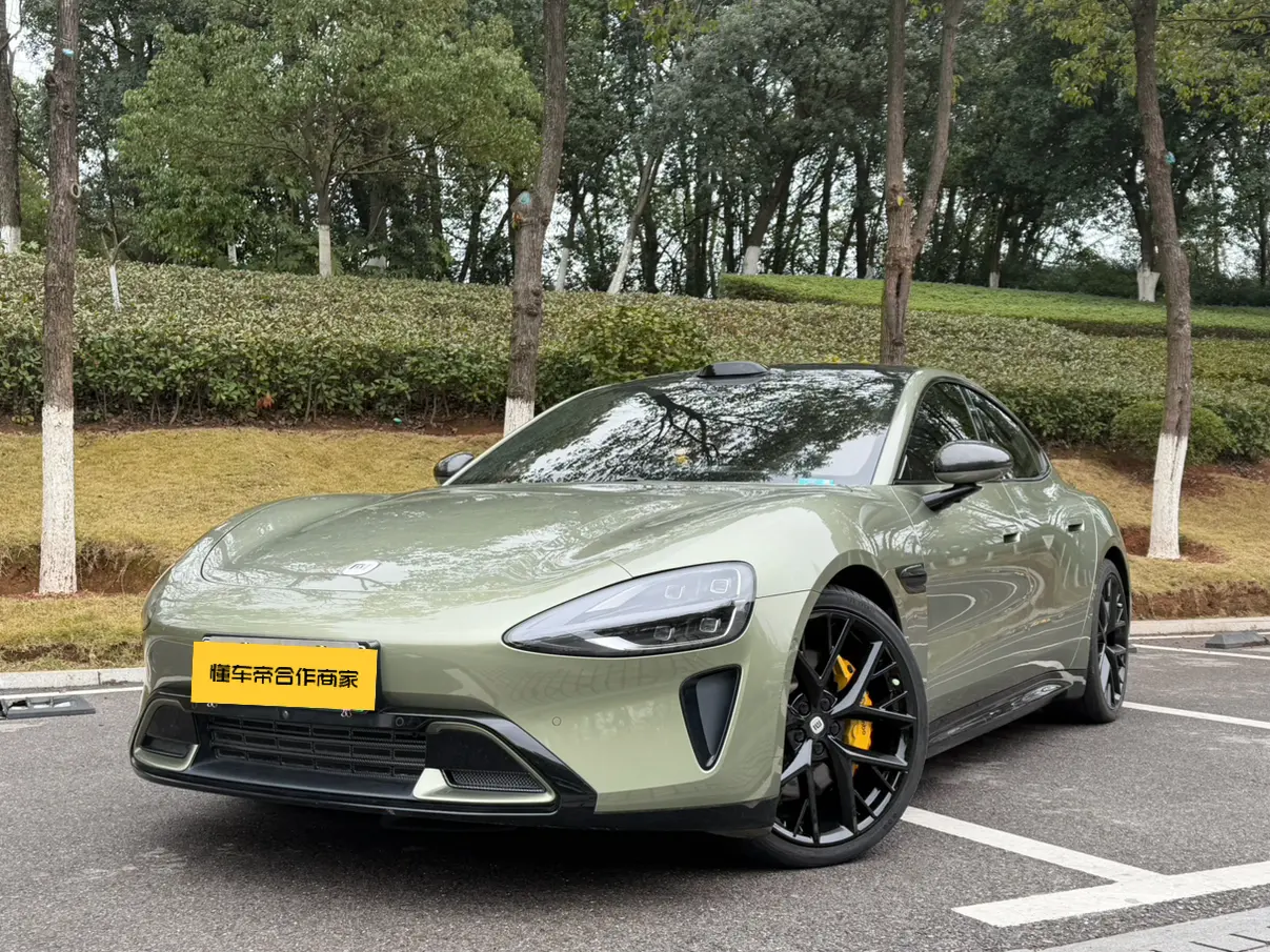 Xiaomi car Xiaomi SU7  из Китая