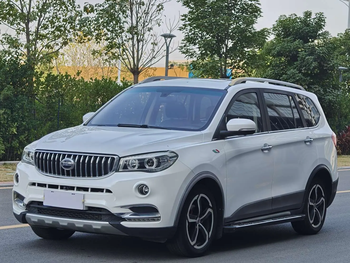 SWM SWX7  из Китая