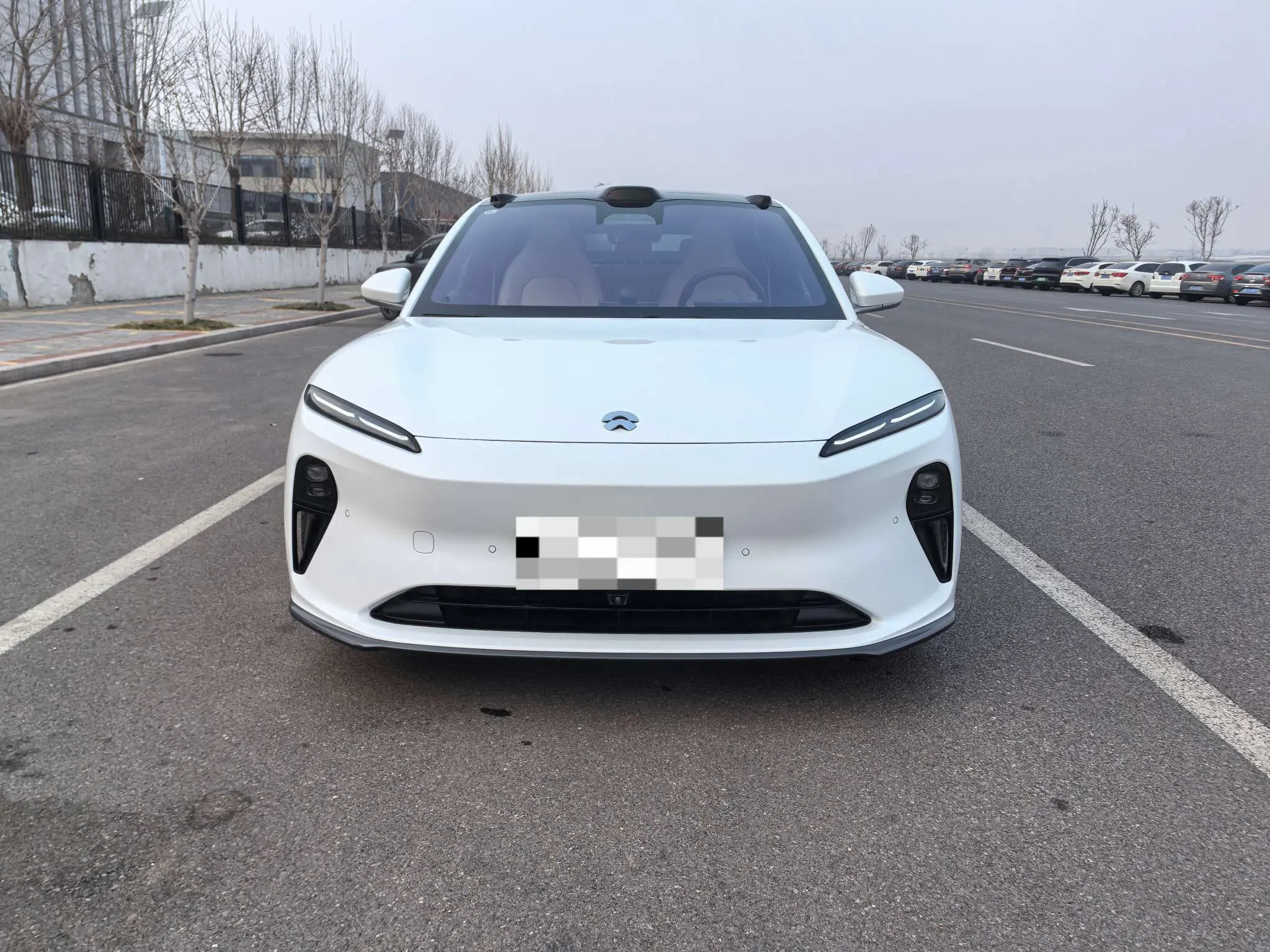 NIO ET5  из Китая
